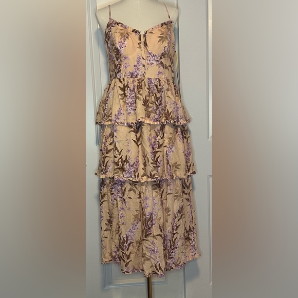House of Harlow 1960 Dresses & Skirts - House of Harlow 1960 Beige Floral Tiered Maxi Skirt